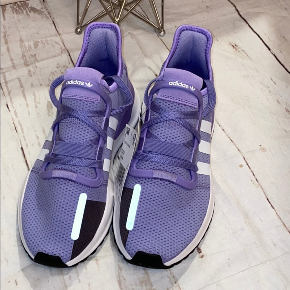 💜 NWT women’s adidas U_Path run athletic shoe 💜 - Picture 3 of 8